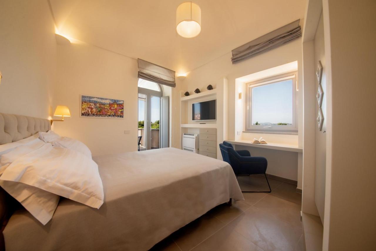 Insula Boutique Hotel Procida Exterior photo
